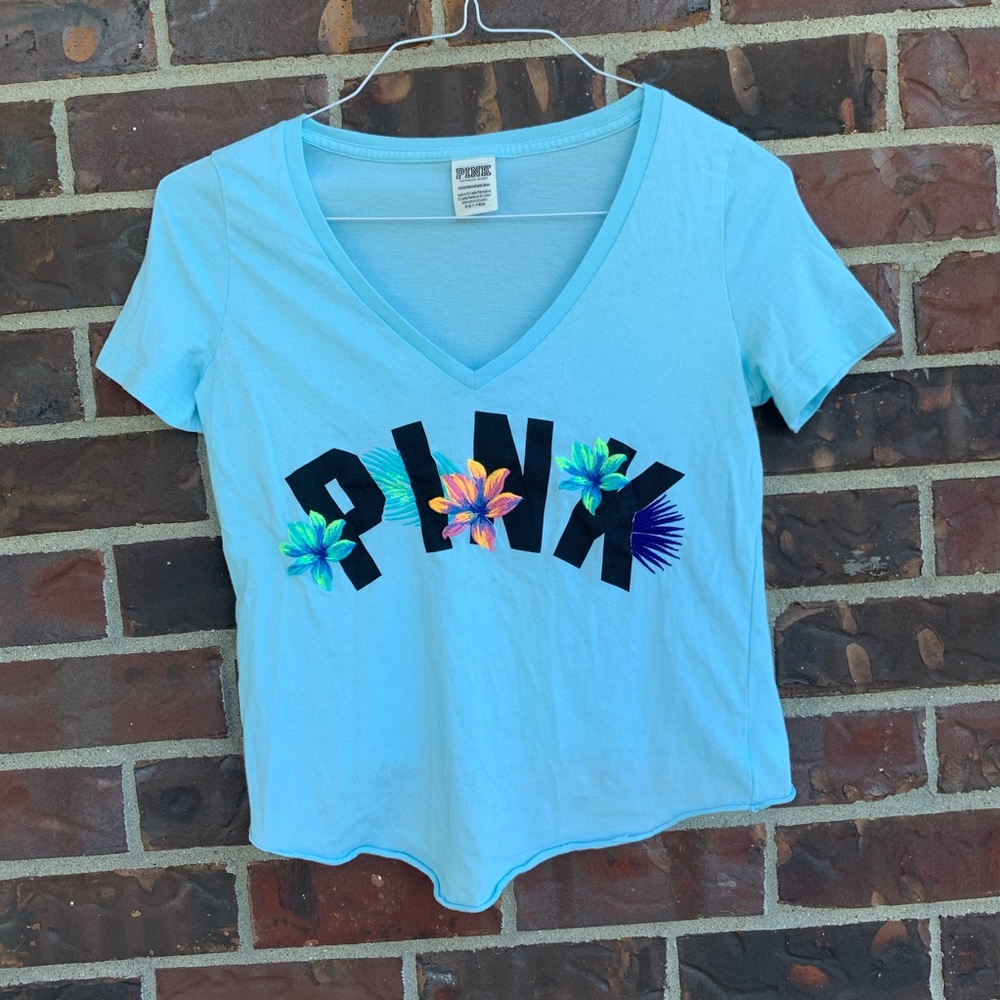 COPY - PINK Victoria’s Secret XS blue V-neck Crop Top
